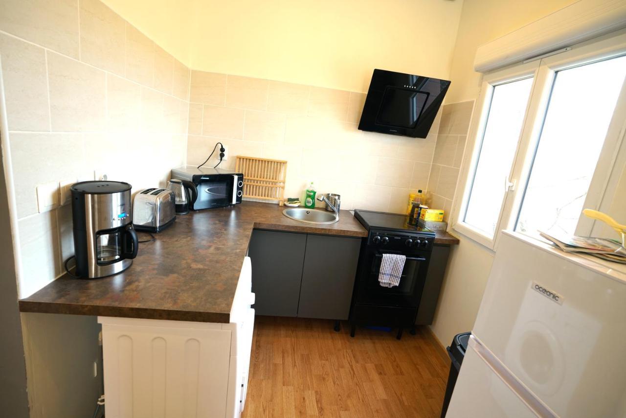 Studio Independant Douceur Provencale Montagnac  Εξωτερικό φωτογραφία